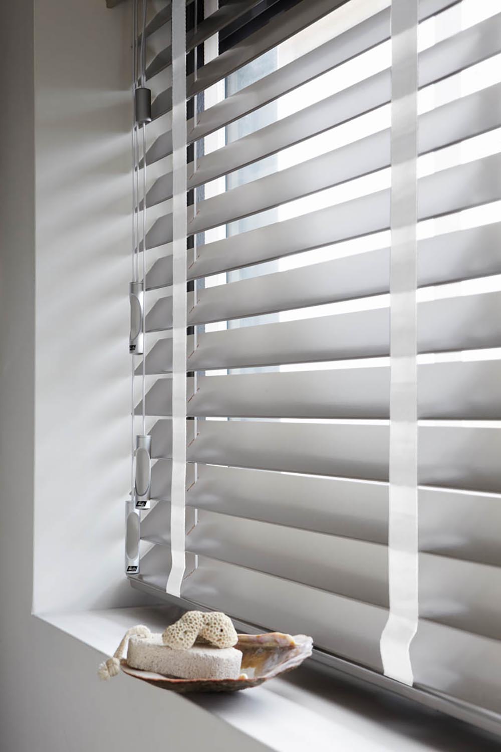 afmetingen luxaflex gamma houten jaloezie 70 mm bestel eenvoudig online inhuis plaza afmetingen luxaflex gamma houten jaloezie 70 mm bestel eenvoudig online inhuis plaza
